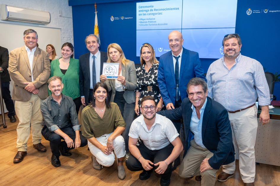 Entrega de reconocimientos en accesibilidad turística Entrega de reconocimientos en accesibilidad turística