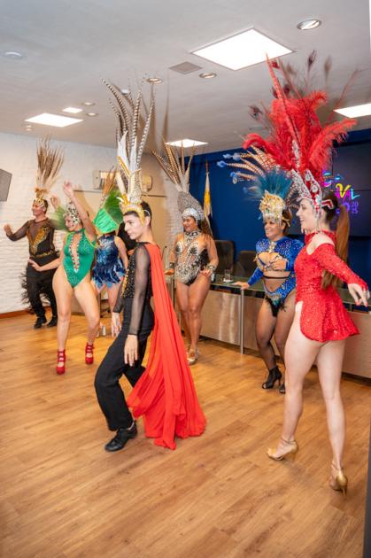 Melo se viste de fiesta para recibir a su Carnaval Melo se viste de fiesta para recibir a su Carnaval