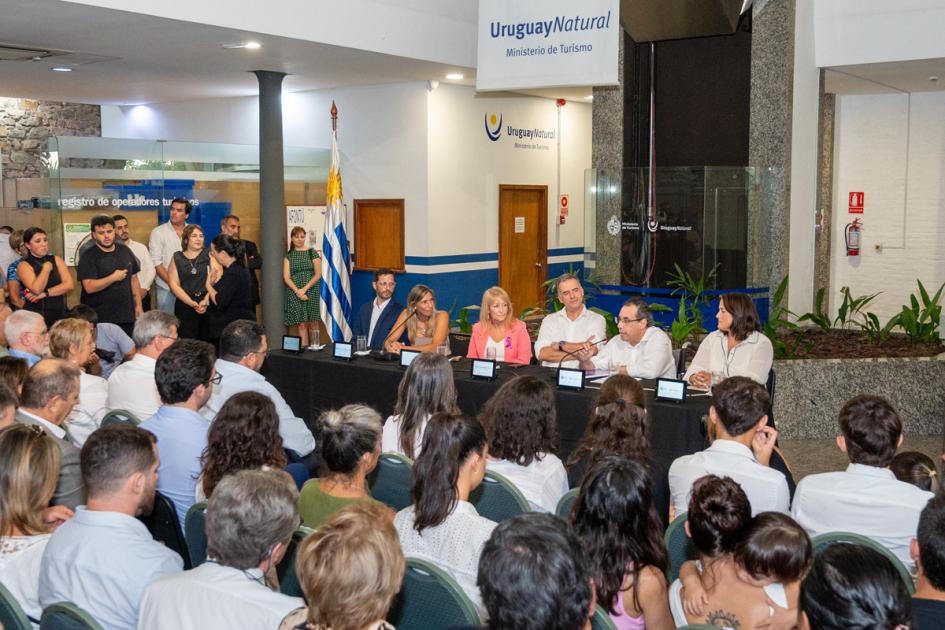 Ministerio de Turismo presentó sus nuevas autoridades para el período 2025 – 2030 Ministerio de Turismo presentó sus nuevas autoridades para el período 2025 – 2030