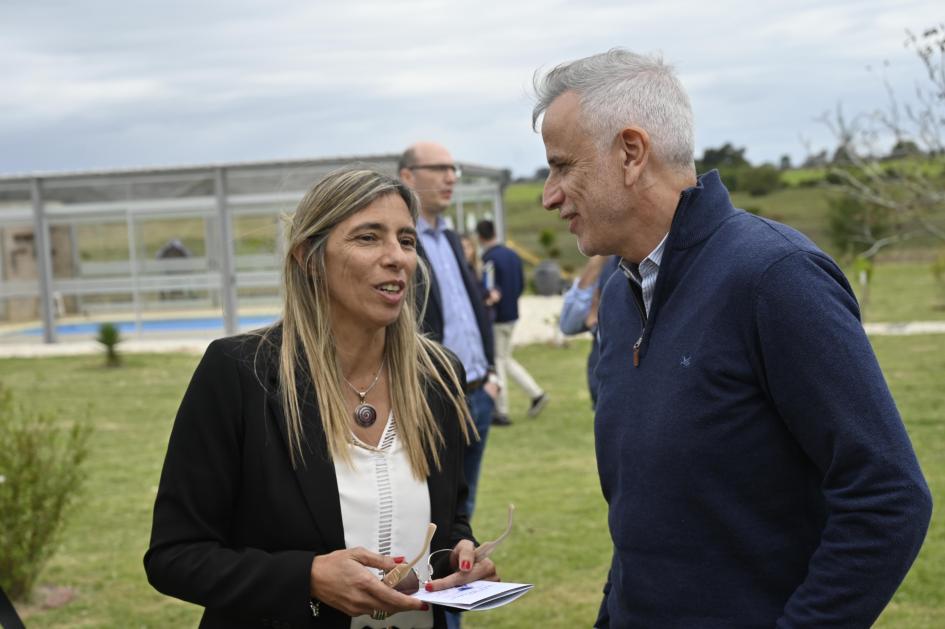 Nuevo Ciclo de CAMTUR Conecta – Encontrarnos para Potenciarnos La Ministra (i) Ana Claudia Caram estuvo presente en la cita de CAMTUR en Los Cerrillos