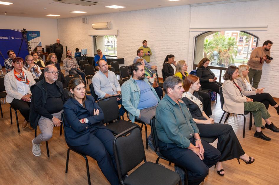 Río Negro presentó sus actividades de cara a la Semana de Turismo Río Negro presentó sus actividades de cara a la Semana de Turismo