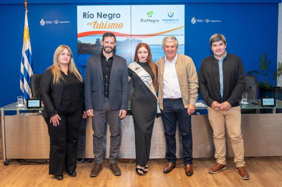 Río Negro presentó sus actividades de cara a la Semana de Turismo Río Negro presentó sus actividades de cara a la Semana de Turismo