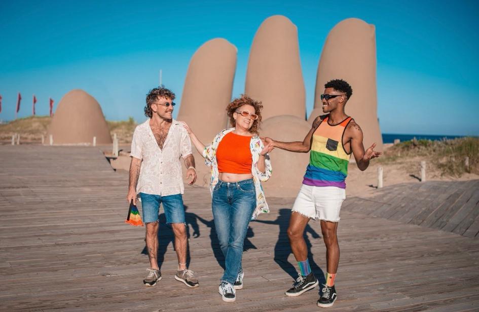 Ministerio de Turismo continúa trabajando para el desarrollo del Turismo LGBT+ Ministerio de Turismo continúa trabajando para el desarrollo del Turismo LGBT+