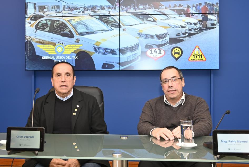 MINTUR y CPATU entregaron reconocimientos a trabajadores del taxi MINTUR y CPATU entregaron reconocimientos a trabajadores del taxi