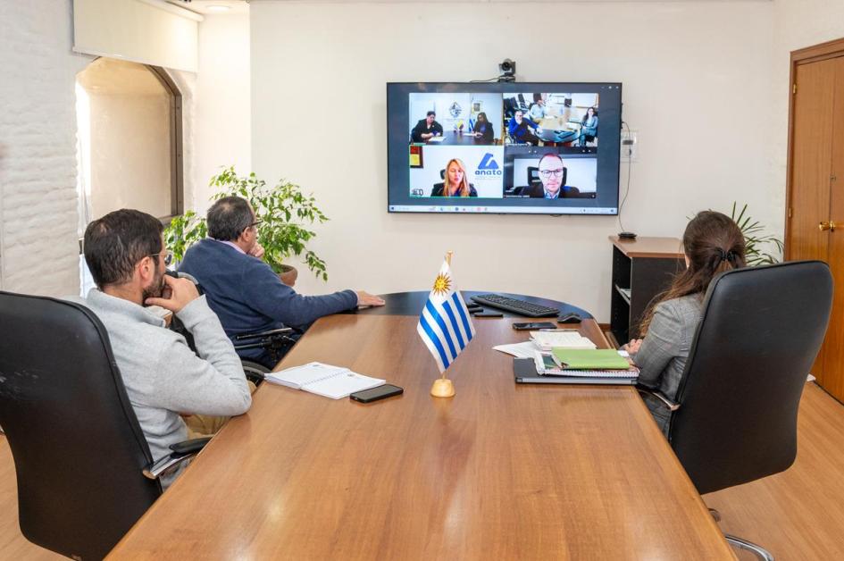 Uruguay trabaja en acciones para incrementar los visitantes colombianos Uruguay trabaja en acciones para incrementar los visitantes colombianos