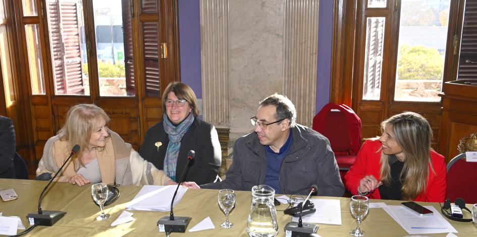 MINTUR y AUGM firman acuerdo de cooperación interinstitucional para el fortalecimiento del sector MINTUR y AUGM firman acuerdo de cooperación interinstitucional para el fortalecimiento del sector