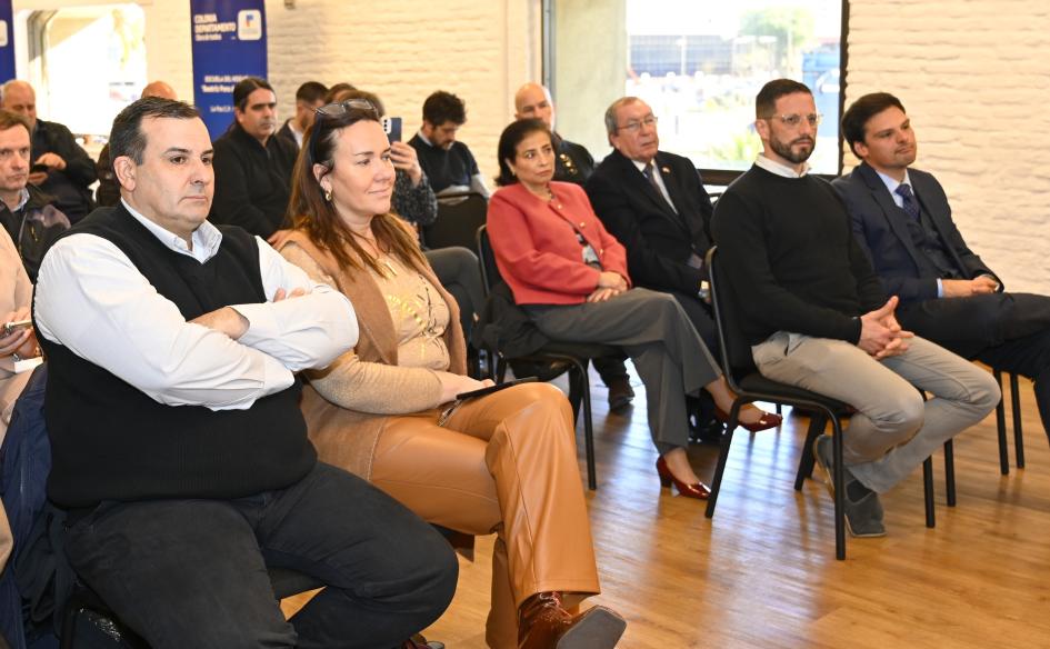 Lanzamiento Público
