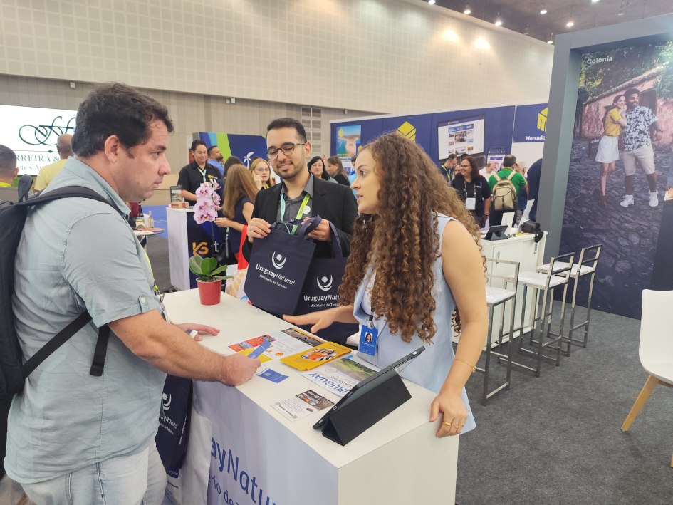 Uruguay apuesta a conquistar al turista del nordeste brasileño con un histórico vuelo directo desde Uruguay apuesta a conquistar al turista del nordeste brasileño con un histórico vuelo directo desde