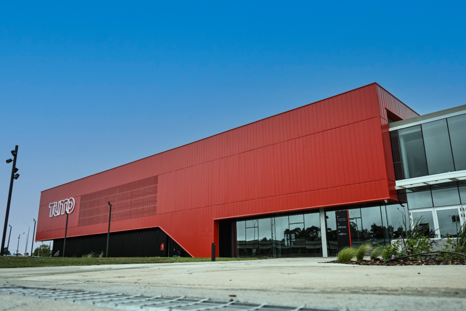 TUMO Uruguay inauguró su primer centro de educación en tecnologías creativas en el Aeropuerto de Car