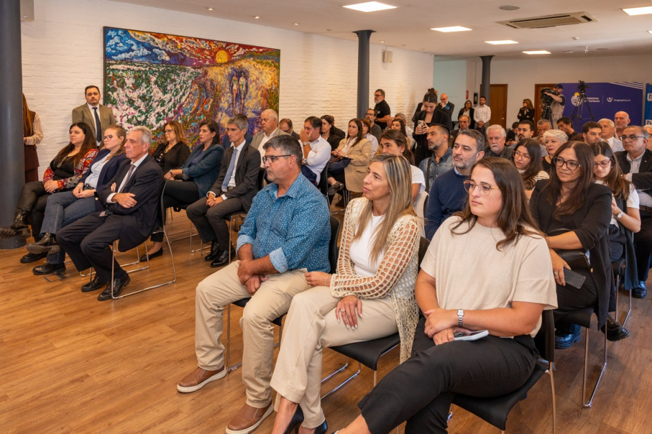 Turismo Social: MINTUR y BROU fortalecen alianza con nueva plataforma digital