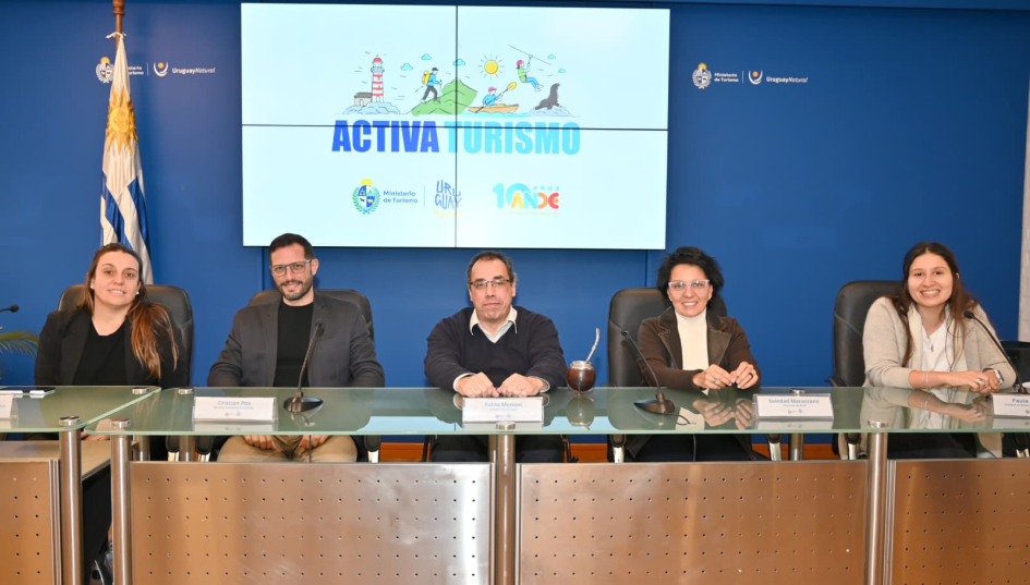 Ministerio de Turismo y ANDE lanzaron el programa “Activa Turismo” Ministerio de Turismo y ANDE lanzaron el programa “Activa Turismo”