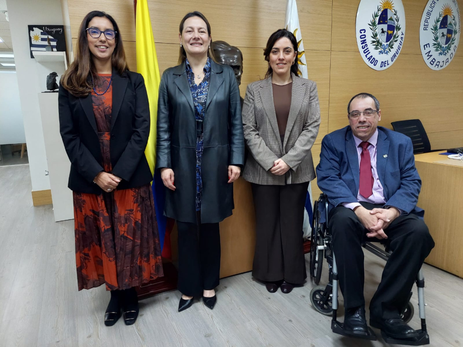 Encuentro Bilateral con la Directora General del Instituto Distrital de Turismo de Bogotá Encuentro Bilateral con la Directora General del Instituto Distrital de Turismo de Bogotá