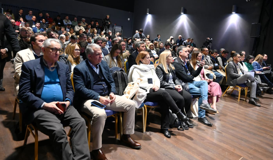 Panel “Gestión Territorial para el desarrollo del Turismo”