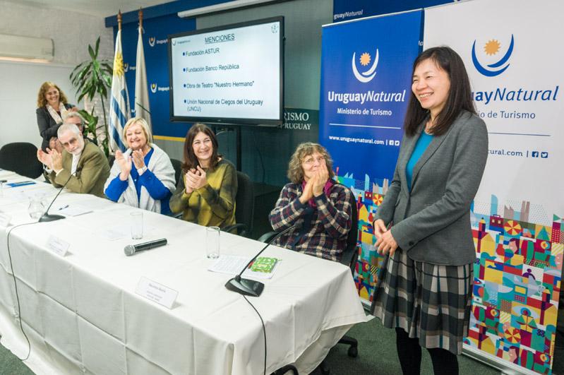 Agradecimiento a la labor de Eiko Mizuno, voluntaria senior de la Agencia de Cooperación Internacional del Japón (JICA), por su aporte sobre accesibilidad al MINTUR Agradecimiento a la labor de Eiko Mizuno por su aporte sobre accesibilidad al MINTUR, voluntaria senior de la Agencia de Cooperación Internacional del Japón (JICA)