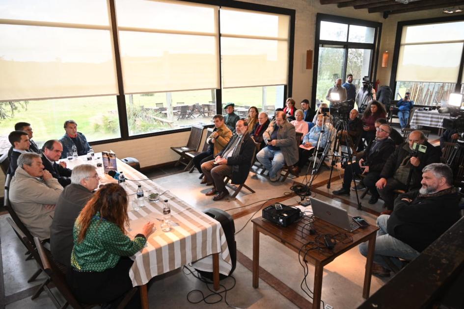 Se recuerdan 190 años de la visita de Charles Darwin a Uruguay y a territorios de Maldonado Se recuerdan 190 años de la visita de Charles Darwin a Uruguay y a territorios de Maldonado