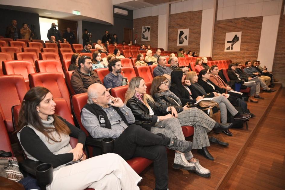 Flores fue sede del Primer Encuentro Nacional de Geoturismo Flores fue sede del Primer Encuentro Nacional de Geoturismo
