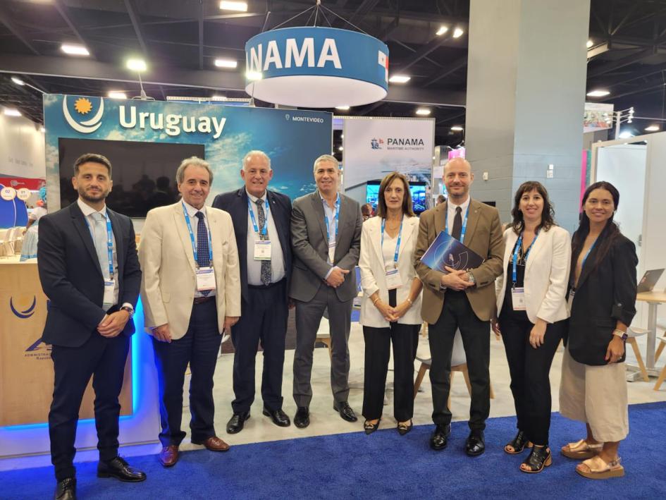 Uruguay se presentó en SEATRADE Miami apostando a captar buques para Colonia Uruguay se presentó en SEATRADE Miami apostando a captar buques para Colonia