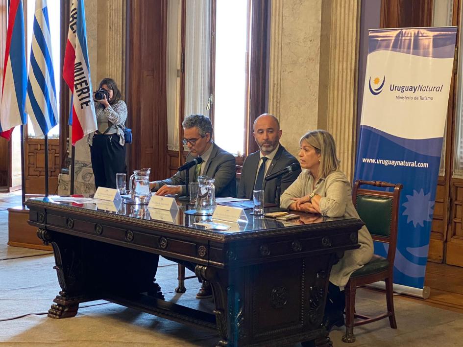 Presentación de prácticas y acciones realizadas en materia de prevención en viajes y turismo Presentación de prácticas y acciones realizadas en materia de prevención en viajes y turismo