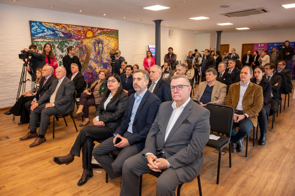 Uruguay suma nuevas conexiones con la llegada de SKY Airline al país Uruguay suma nuevas conexiones con la llegada de SKY Airline al país