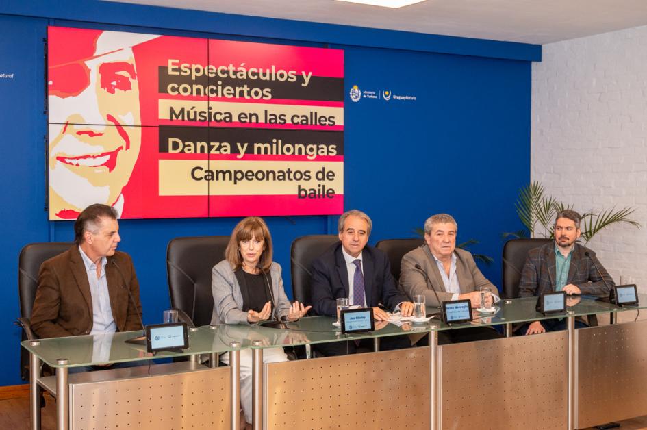 Tacuarembó abre sus puertas al Festival Internacional de Tango "Carlos Gardel" Tacuarembó abre sus puertas al Festival Internacional de Tango "Carlos Gardel"