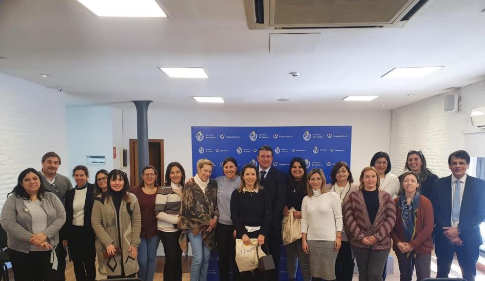 Taller sobre “Trato adecuado a personas con discapacidad” y “Comunicación y discapacidad” Taller sobre “Trato adecuado a personas con discapacidad” y “Comunicación y discapacidad”