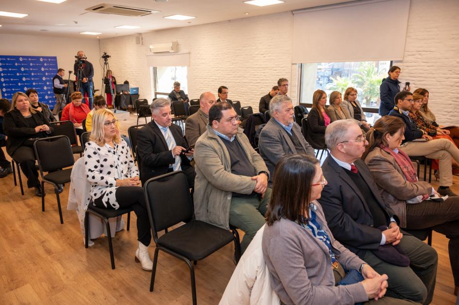 MINTUR y UTU trabajarán en conjunto para brindar capacitación a los estudiantes MINTUR y UTU trabajarán en conjunto para brindar capacitación a los estudiantes