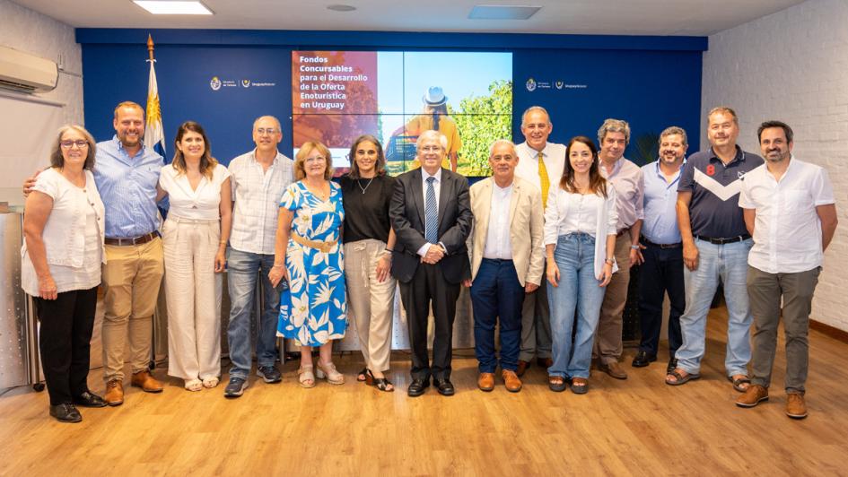 Presentación del Segundo Fondo Concursable para el Desarrollo del Enoturismo Presentación del Segundo Fondo Concursable para el Desarrollo del Enoturismo