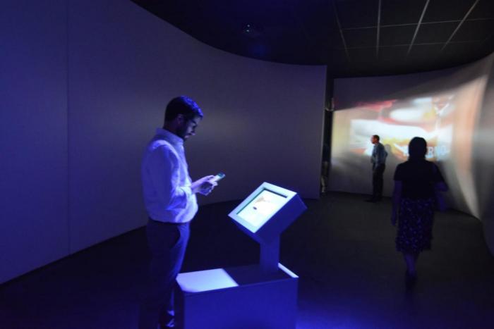 La nueva sala cuenta con pantallas interactivas y paisajes sonoros 
