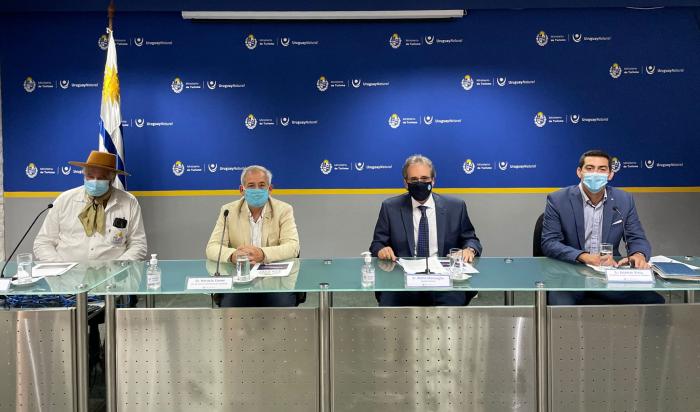UASTU realizó lanzamiento de la Primera edición de la “Fiesta de Aparcerías”, en el Ministerio de Turismo UASTU realizó lanzamiento de la Primera edición de la “Fiesta de Aparcerías”