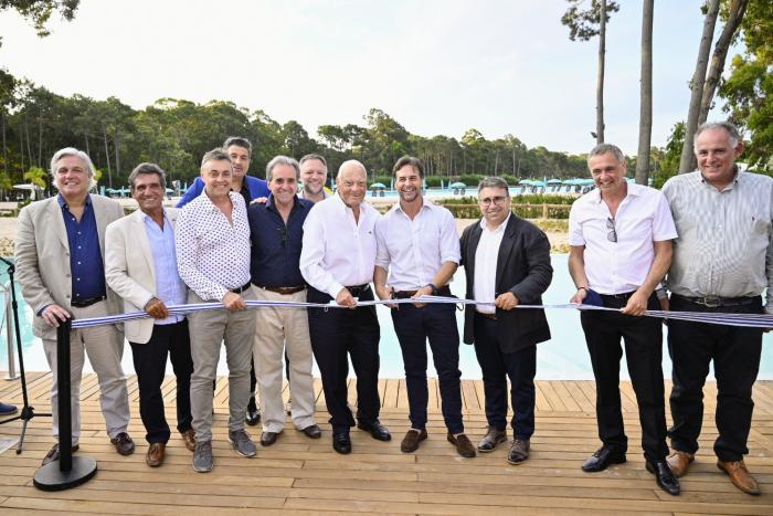 Se inauguró el Complejo Cristal View en Solanas, Punta del Este Se inauguró el Complejo Cristal View en Solanas, Punta del Este