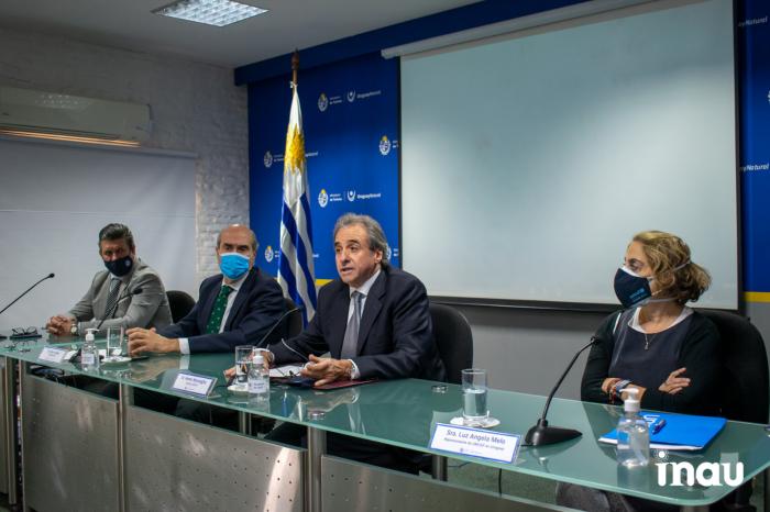 Mintur, INAU y UNICEF aplicarán convenio PESNNA-VT, con motivo de las finales de Conmebol en Montevideo Aplicarán convenio para prevención de explotación sexual de niños, niñas y adolescentes