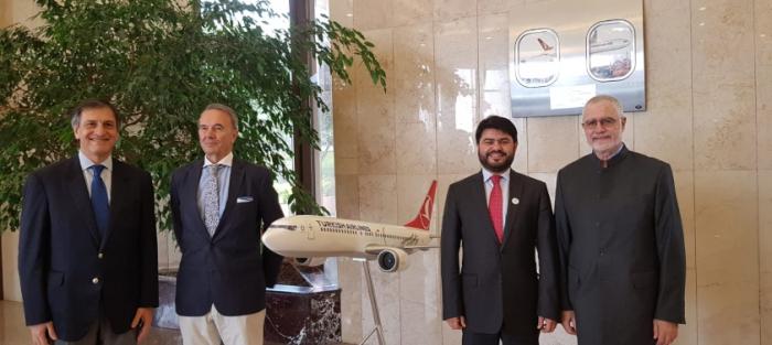 Reunidos en Estambul