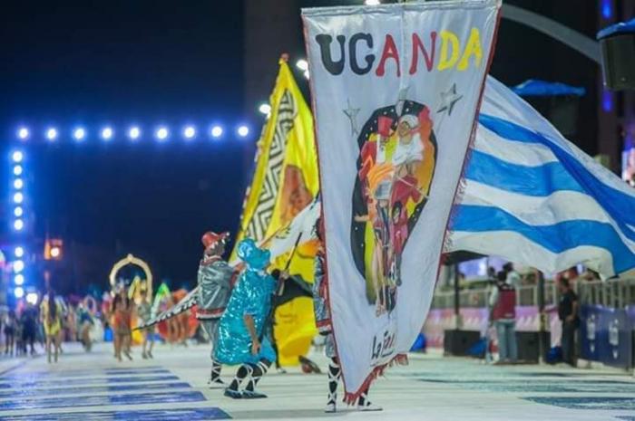 Uganda presente en el Carnaval de Encarnación Uganda presente en el Carnaval de Encarnación