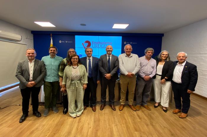Llega “Noviembre Mes del Enoturismo en Uruguay” Llega “Noviembre Mes del Enoturismo en Uruguay”