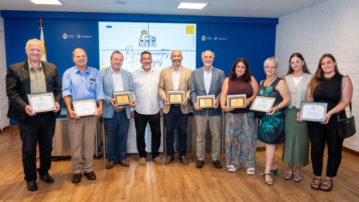 UTTU entregó reconocimientos a autoridades y celebridades