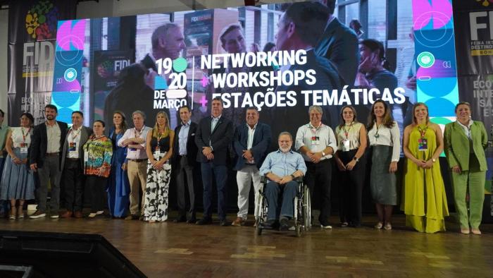 Subsecretaria Ana Claudia Caram presente en la Feria Internacional de Destinos Inteligentes 