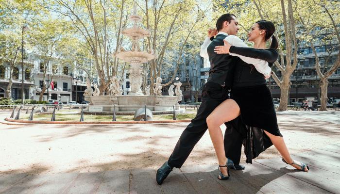 Intendencia de Montevideo convoca a presentar propuestas artísticas de tango Intendencia de Montevideo convoca a presentar propuestas artísticas de tango