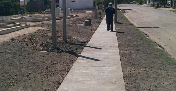 Construcción de viviendas en el Barrio