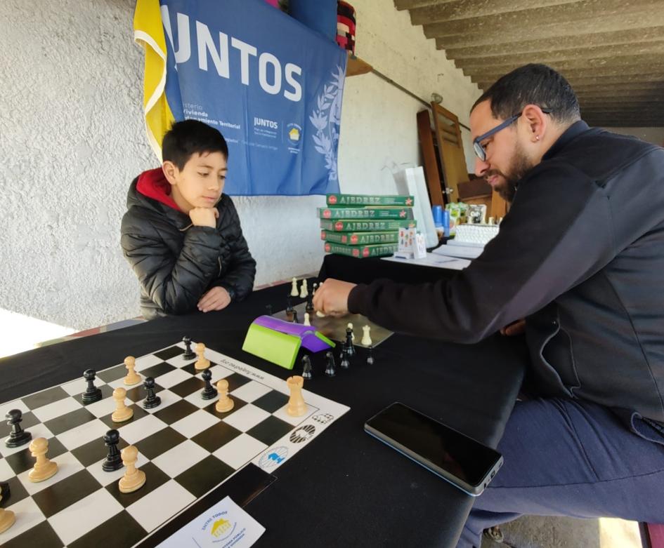 Actividad de Ajedrez en Tres Ombúes