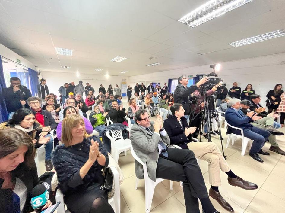 Firma del acuerdo entre MVOT, Juntos y la Intendencia de Cerro Largo Firma del acuerdo entre MVOT, Juntos y la Intendencia de Cerro Largo