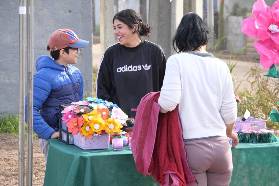 Puesto de feria 27 aniversario del Barrio Cotravi