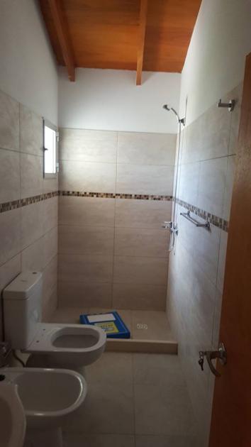 Familias cooperativistas accedieron a su vivienda en Tacuarembó Baño