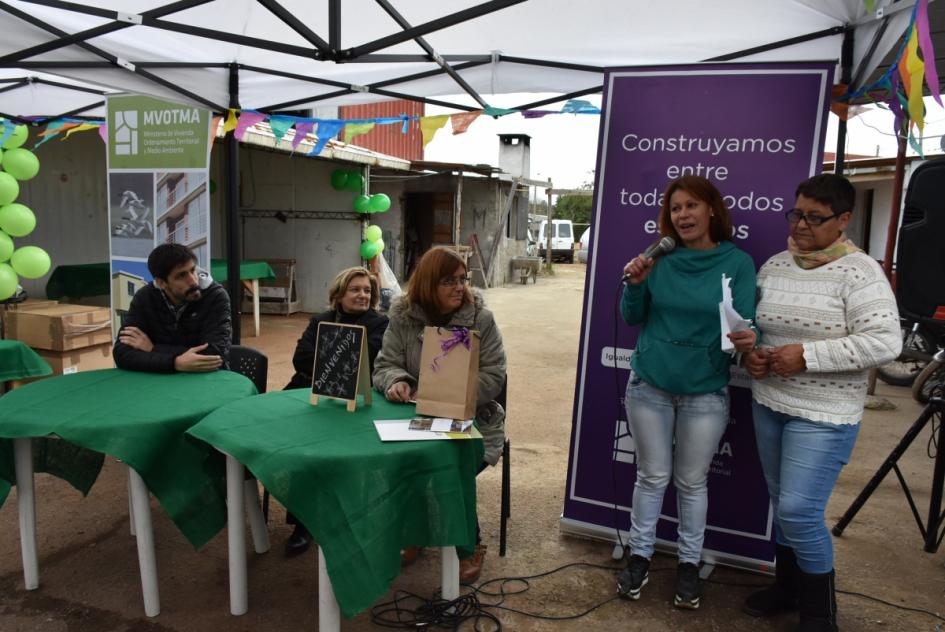 Inauguración de Plan Juntos en Montevideo Inauguración de Plan Juntos en Montevideo