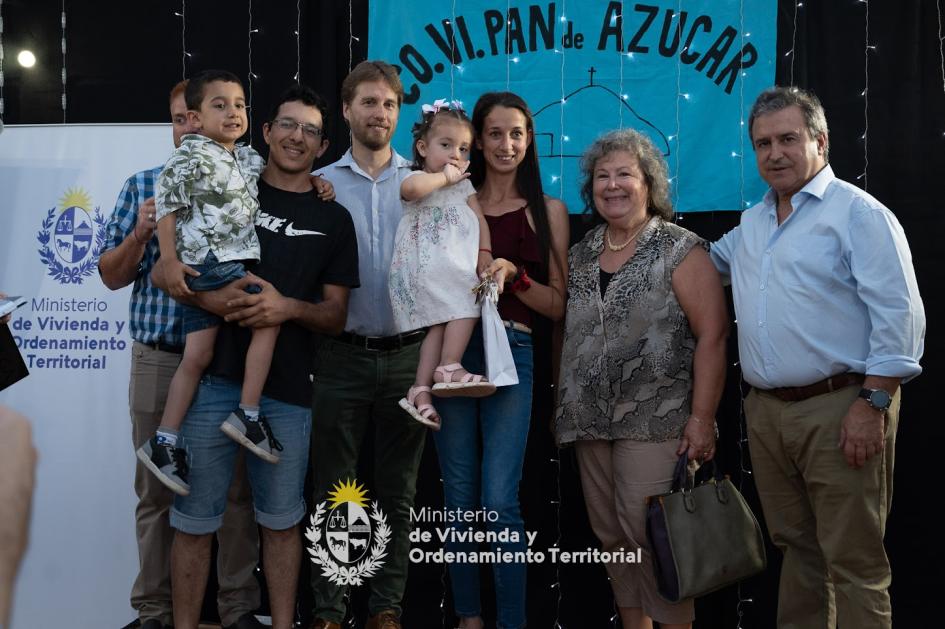 COVI PAN DE AZUCAR, Inauguración. COVI PAN DE AZUCAR, Inauguración.