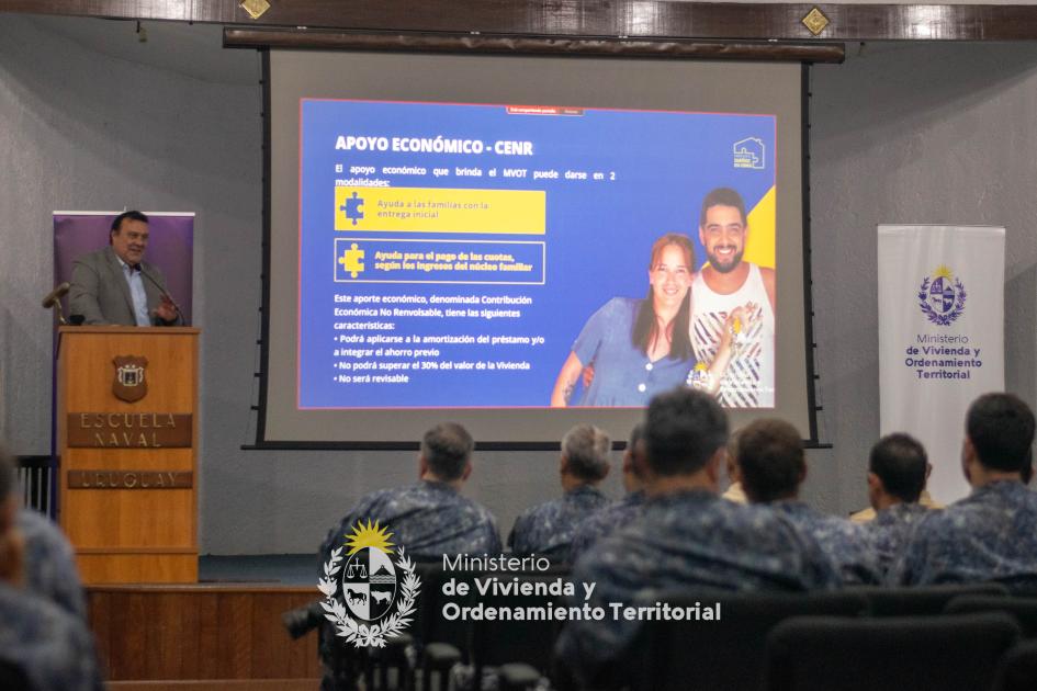 Entre Todos - Sueños En Obra, en Escuela Naval Entre Todos - Sueños En Obra, en Escuela Naval