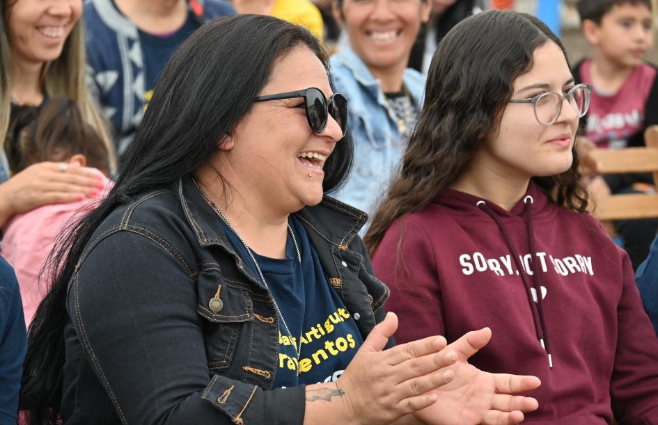 Participantes de Juntos en la plaza Cimarrón III