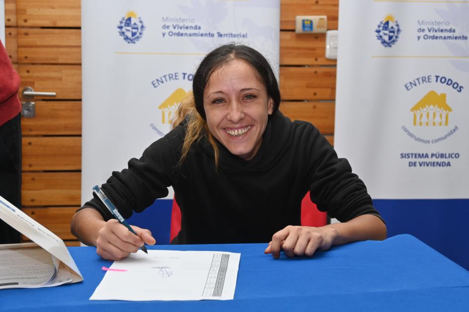 Firma de acuerdos particulares del grupo Lanceras de Artigas