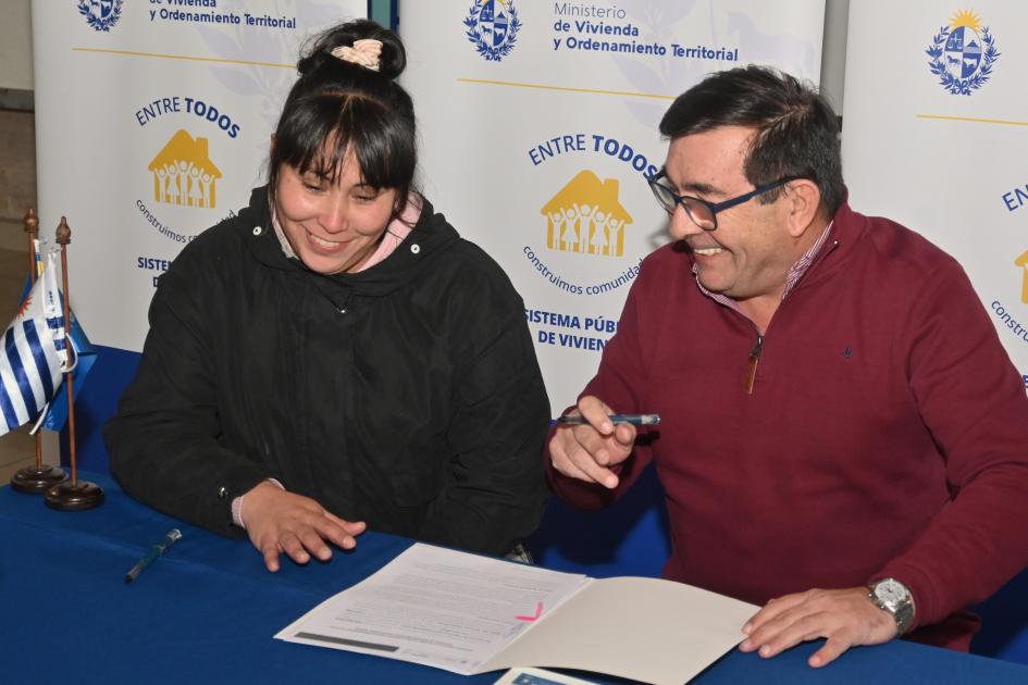 Firma de acuerdos particulares del grupo Independencia