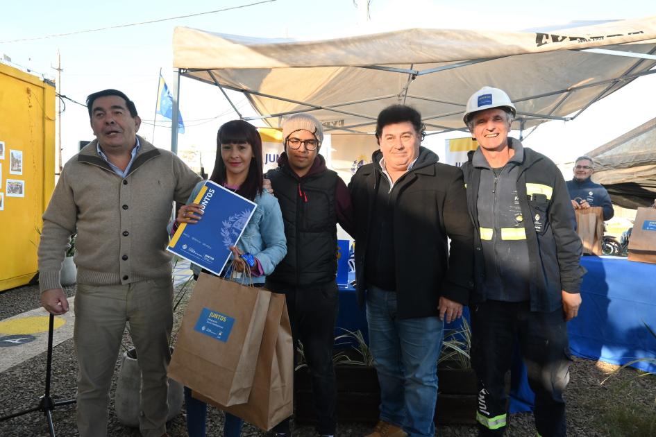 Ceremonia de entrega de viviendas