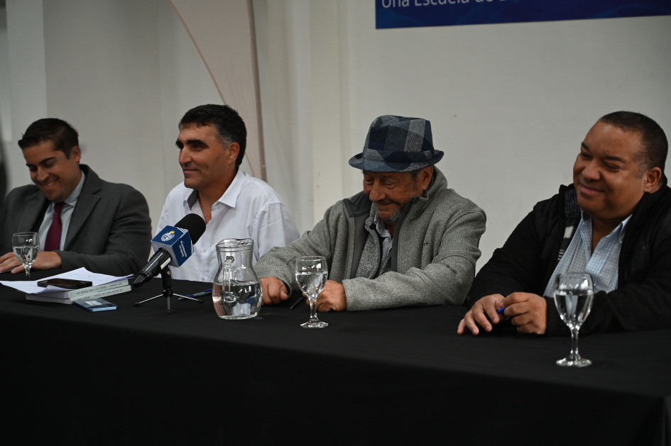 autoridades y familias